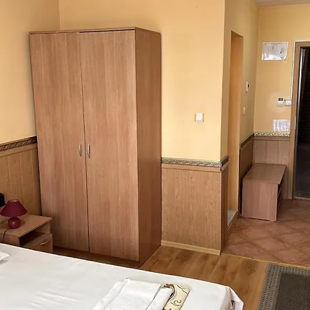 Hayat Ltd Hotel *