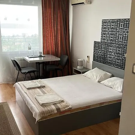 Hayat Ltd Hotel