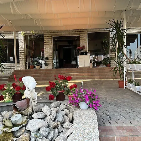 Hayat Ltd Hotel *