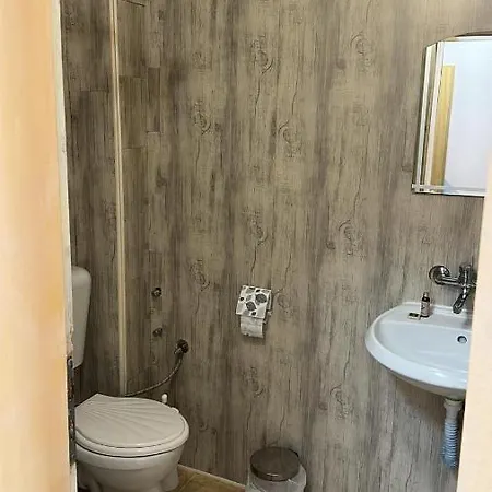 Hayat Ltd Хотел