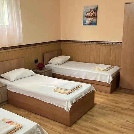 Hayat Ltd * بريمورسكو